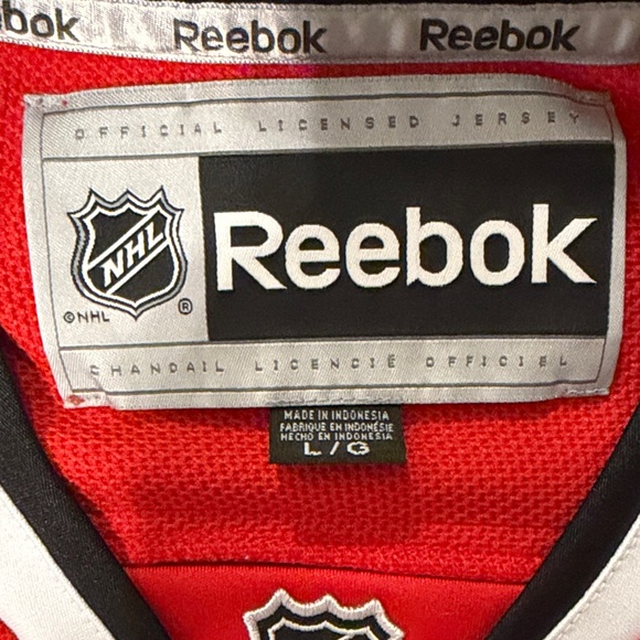Reebok Patrick Kane Blackhawks Hockey Jersey - Picture 2 of 7